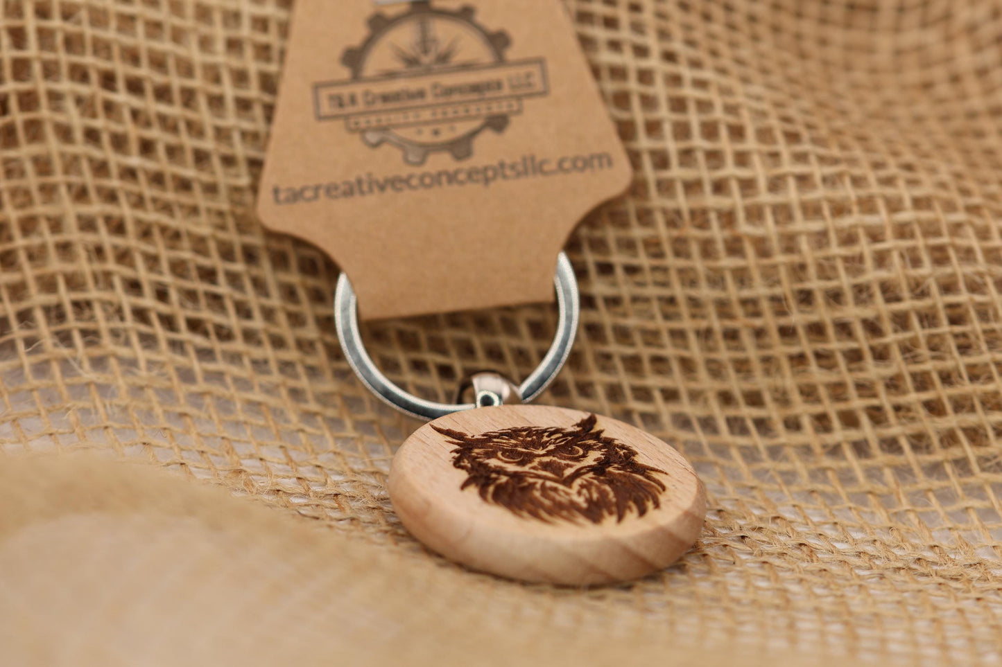 Abstract Owl Wood Keychain – Laser Engraved Wooden Key Ring, Rustic Wildlife Gift, Handmade Nature Accessory, Boho Animal Keychain