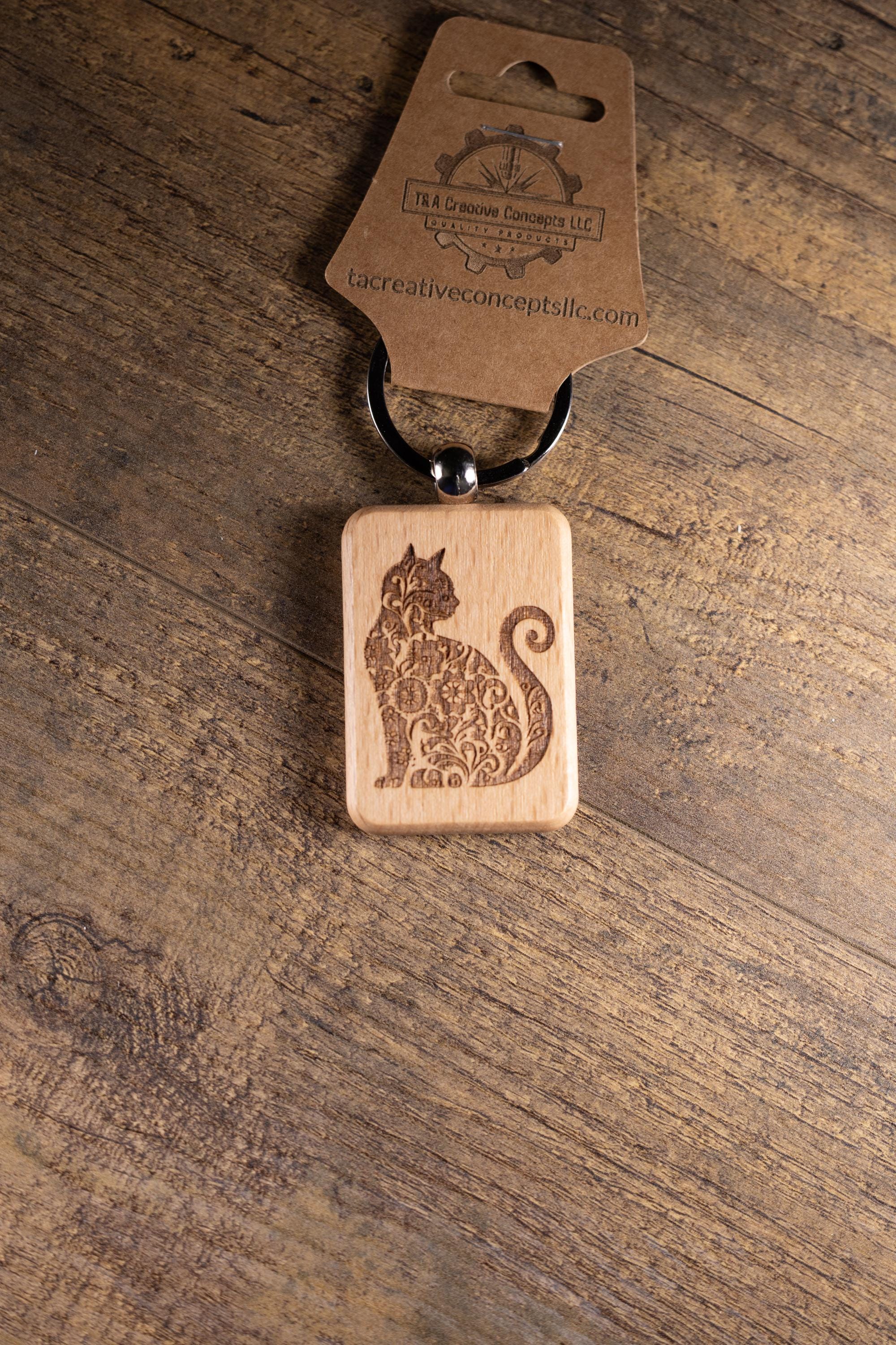 Laser Engraved Wood Cat Keychain / Bag Charm – Cute Cat Lover Gift – Natural Wood Cat Accessory