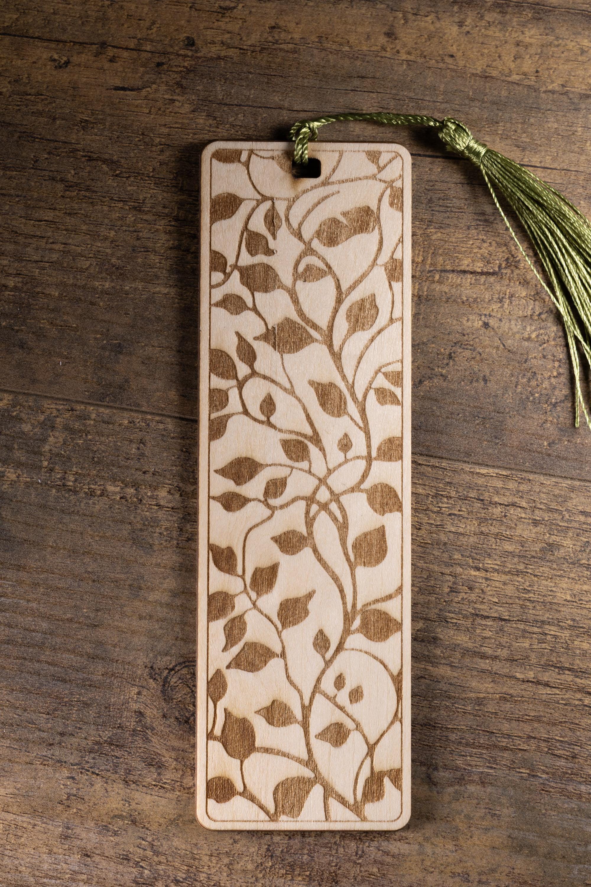 Laser engraved wood bookmark: botanical leaves pattern