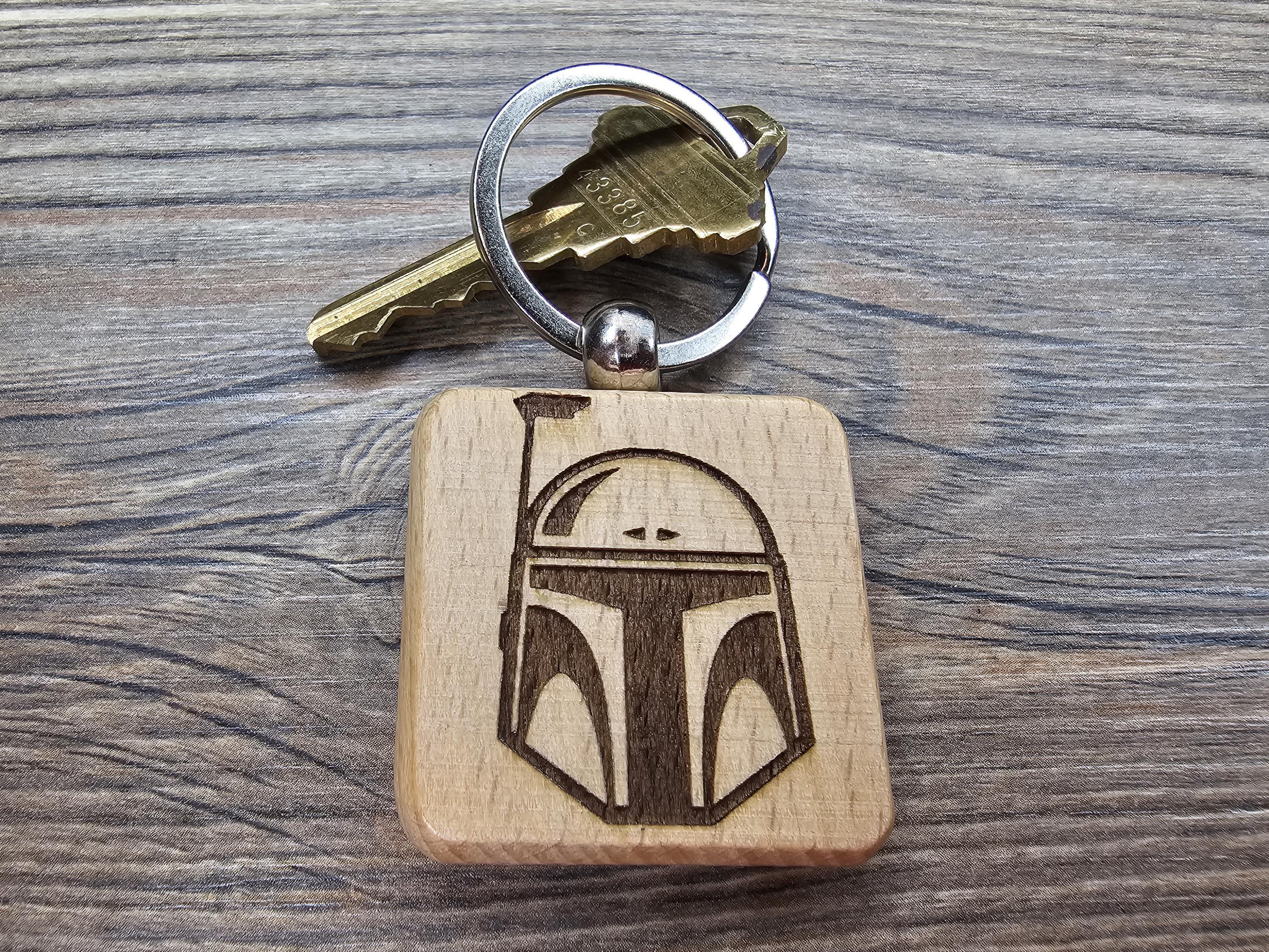 Laser Engraved Boba Fett Helmet Keychain / Bag Charm: hardwood star wars gift