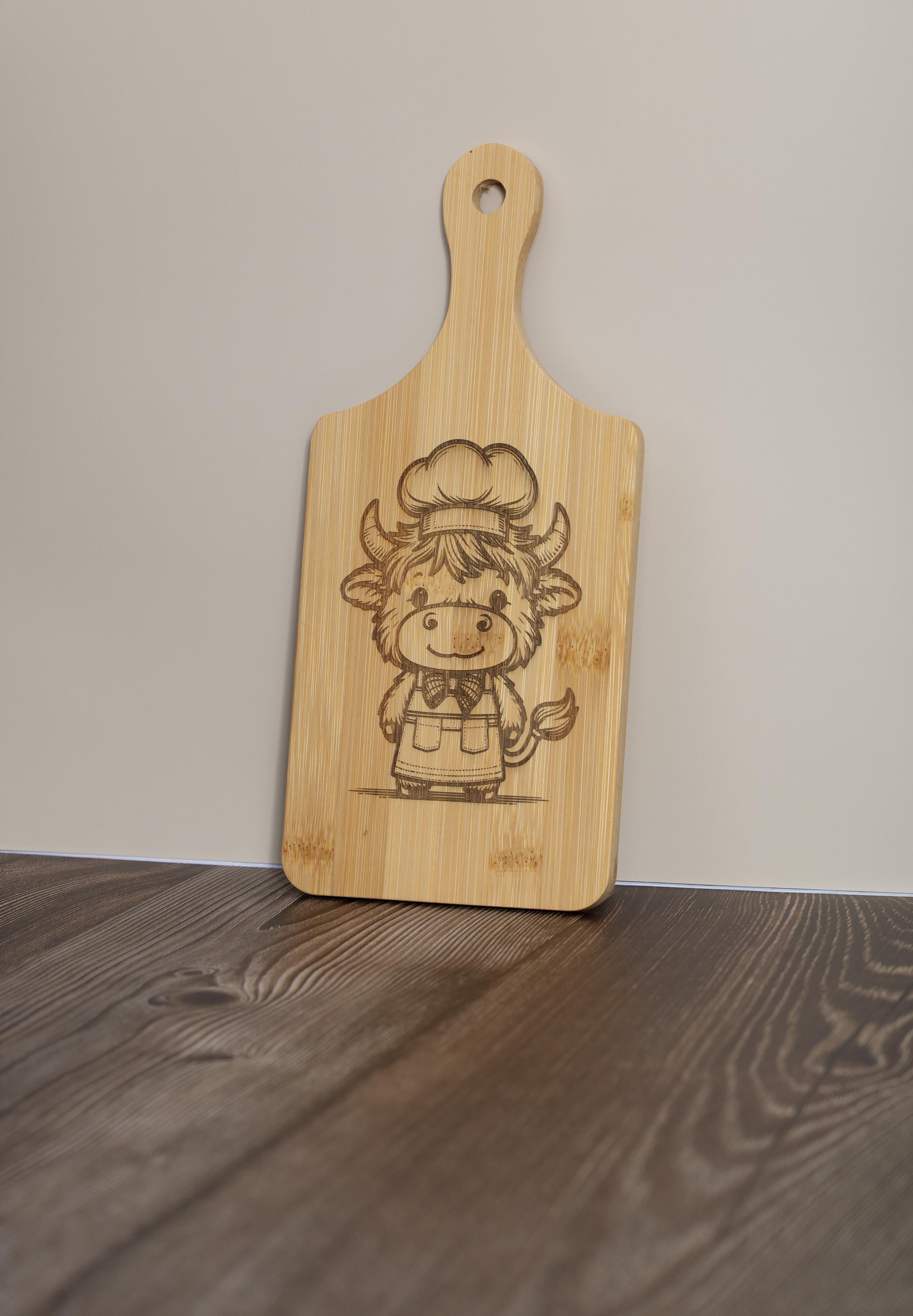 Highland cow bamboo cutting board: rustic farmhouse kitchen decor (5"x11")