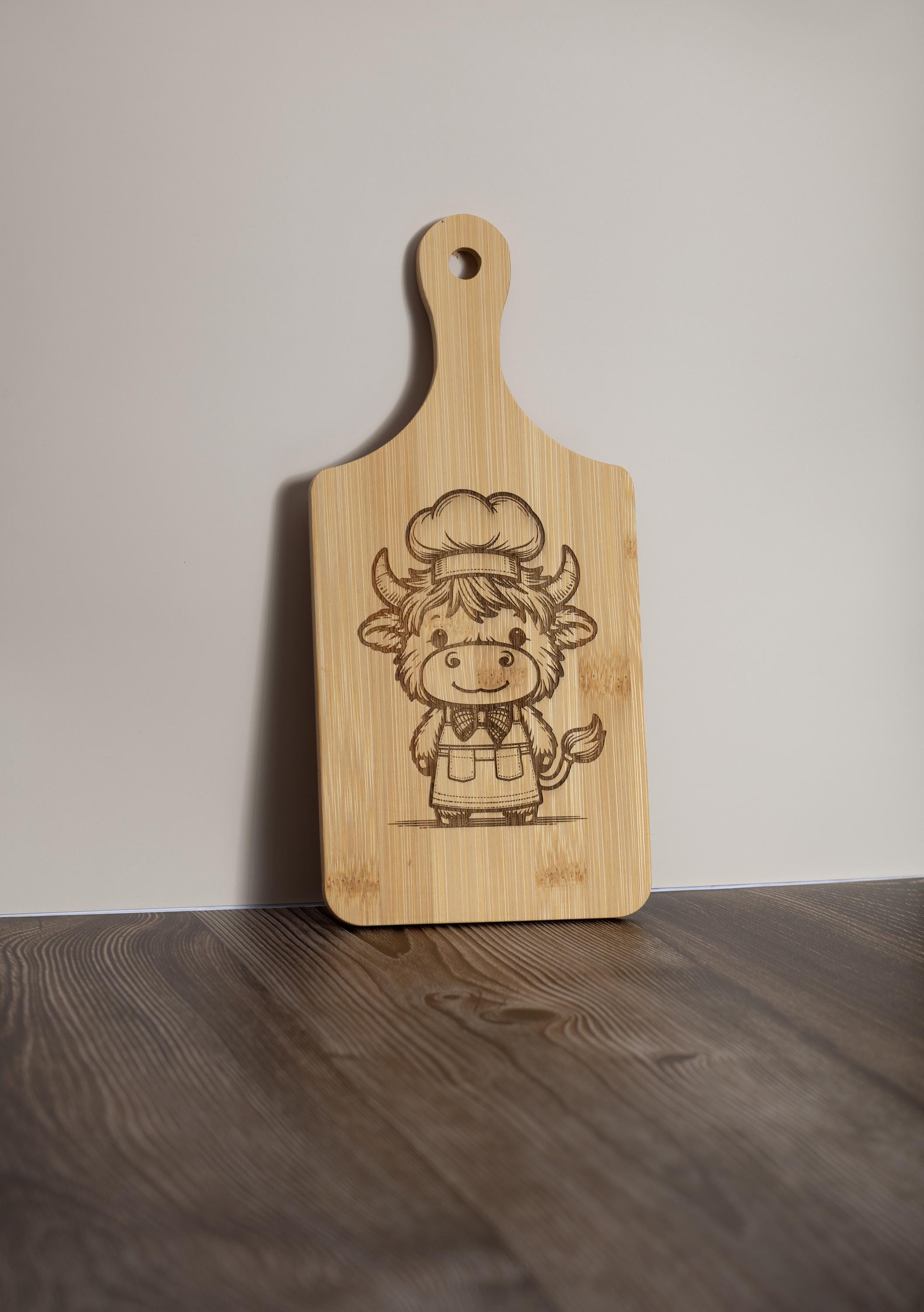 Highland cow bamboo cutting board: rustic farmhouse kitchen decor (5"x11")