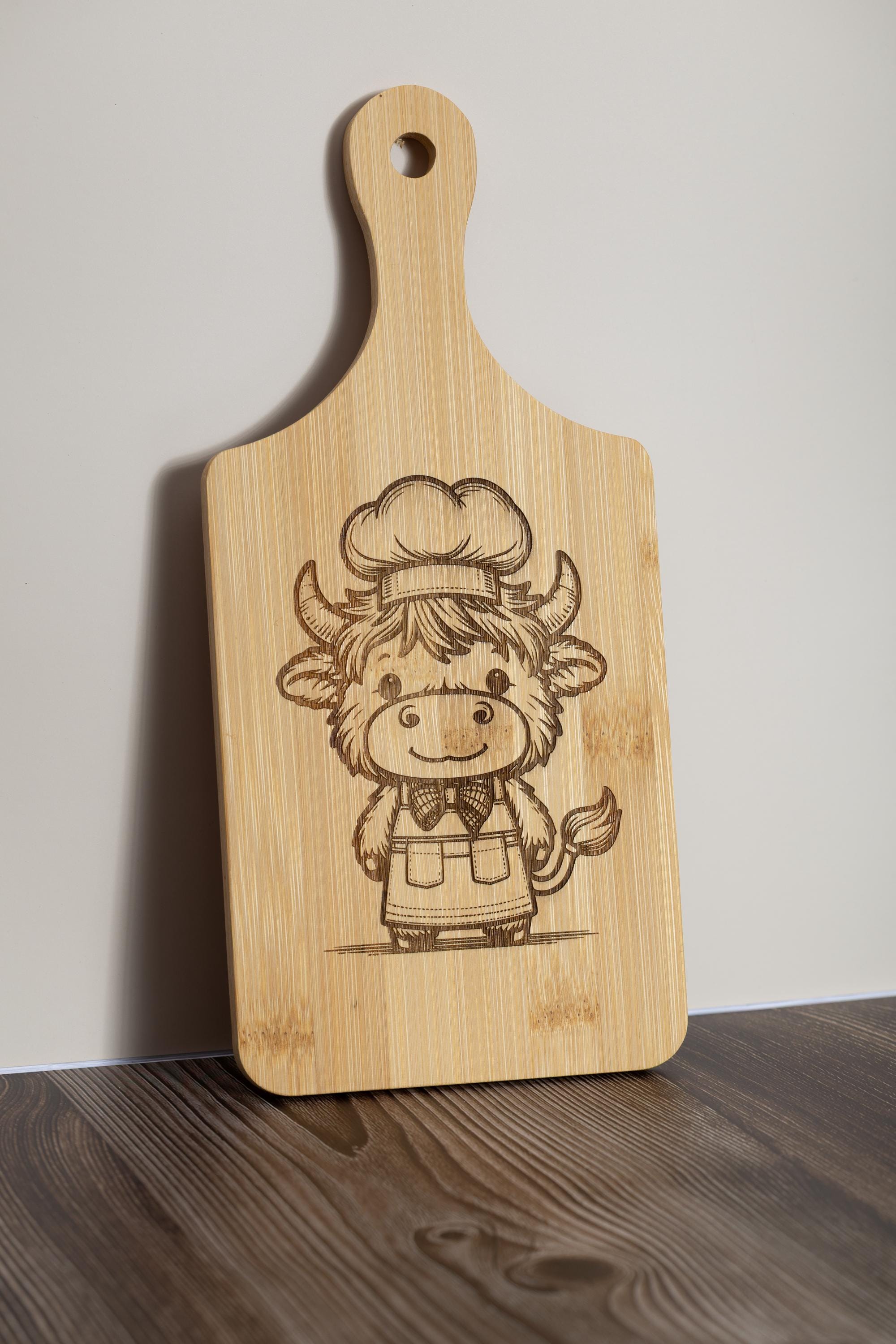 Highland cow bamboo cutting board: rustic farmhouse kitchen decor (5"x11")