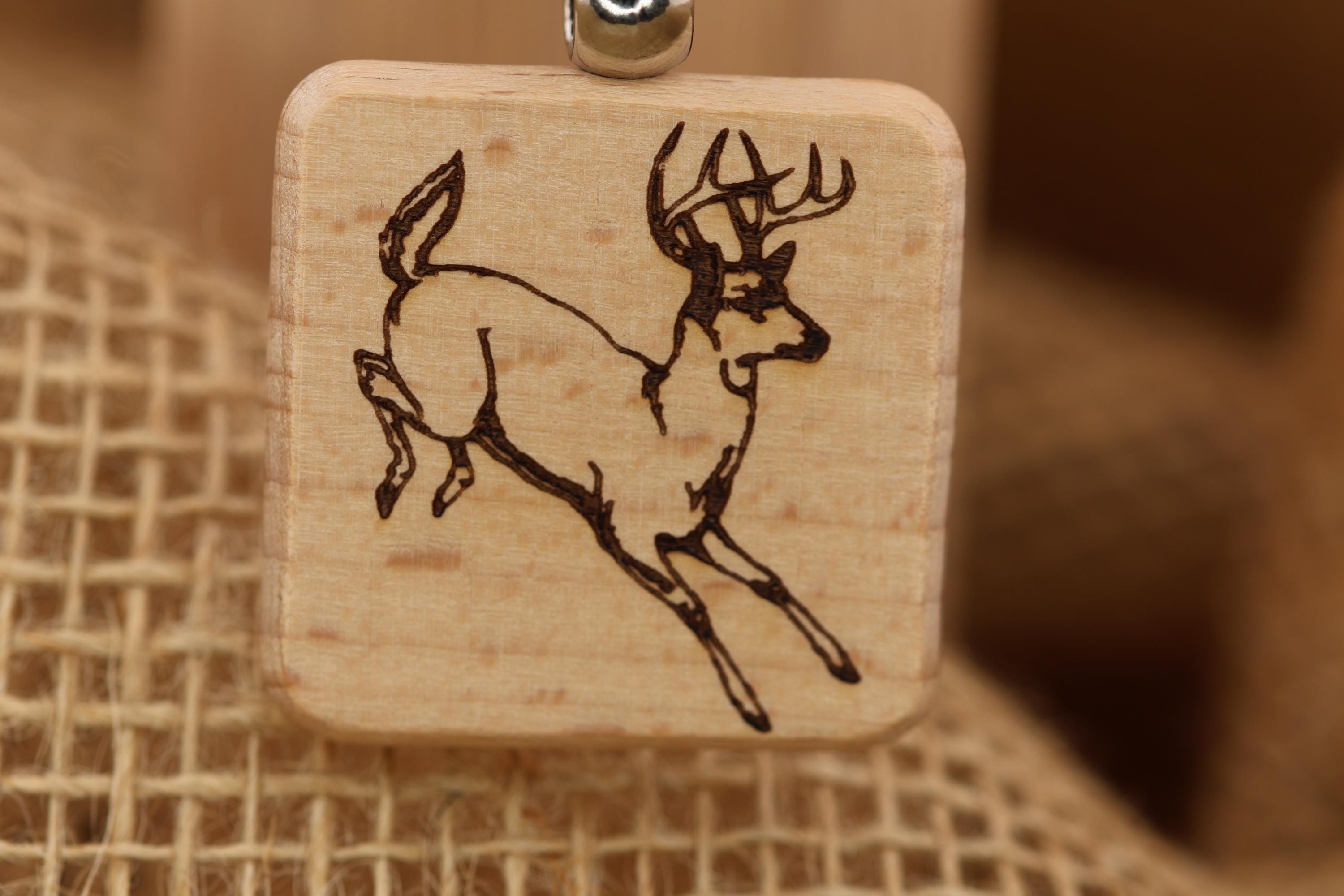 Laser engraved whitetail deer keychain / bag charm: hardwood hunting gift