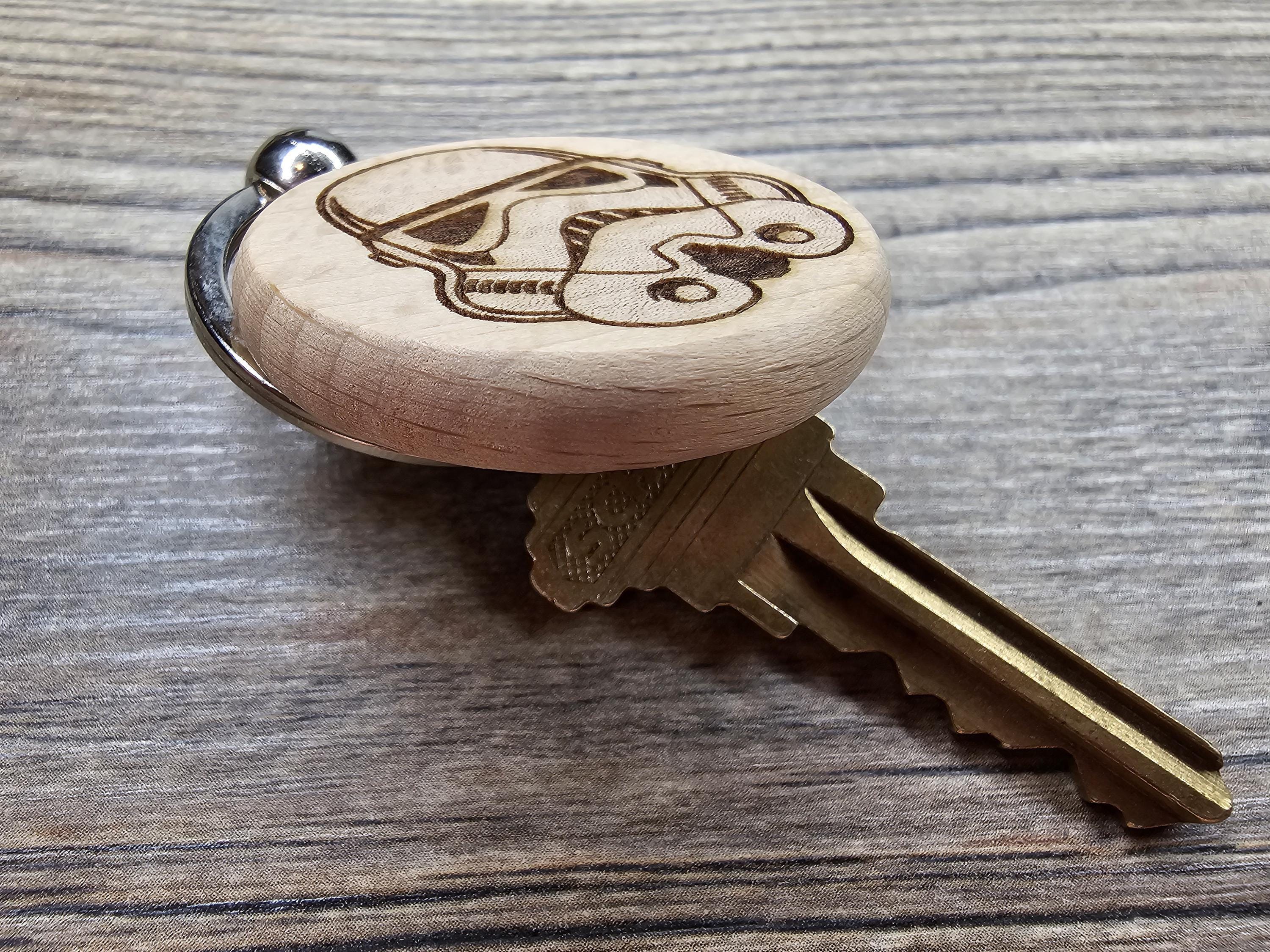 Laser engraved Stormtrooper helmet keychain / bag charm: hardwood star wars fan gift