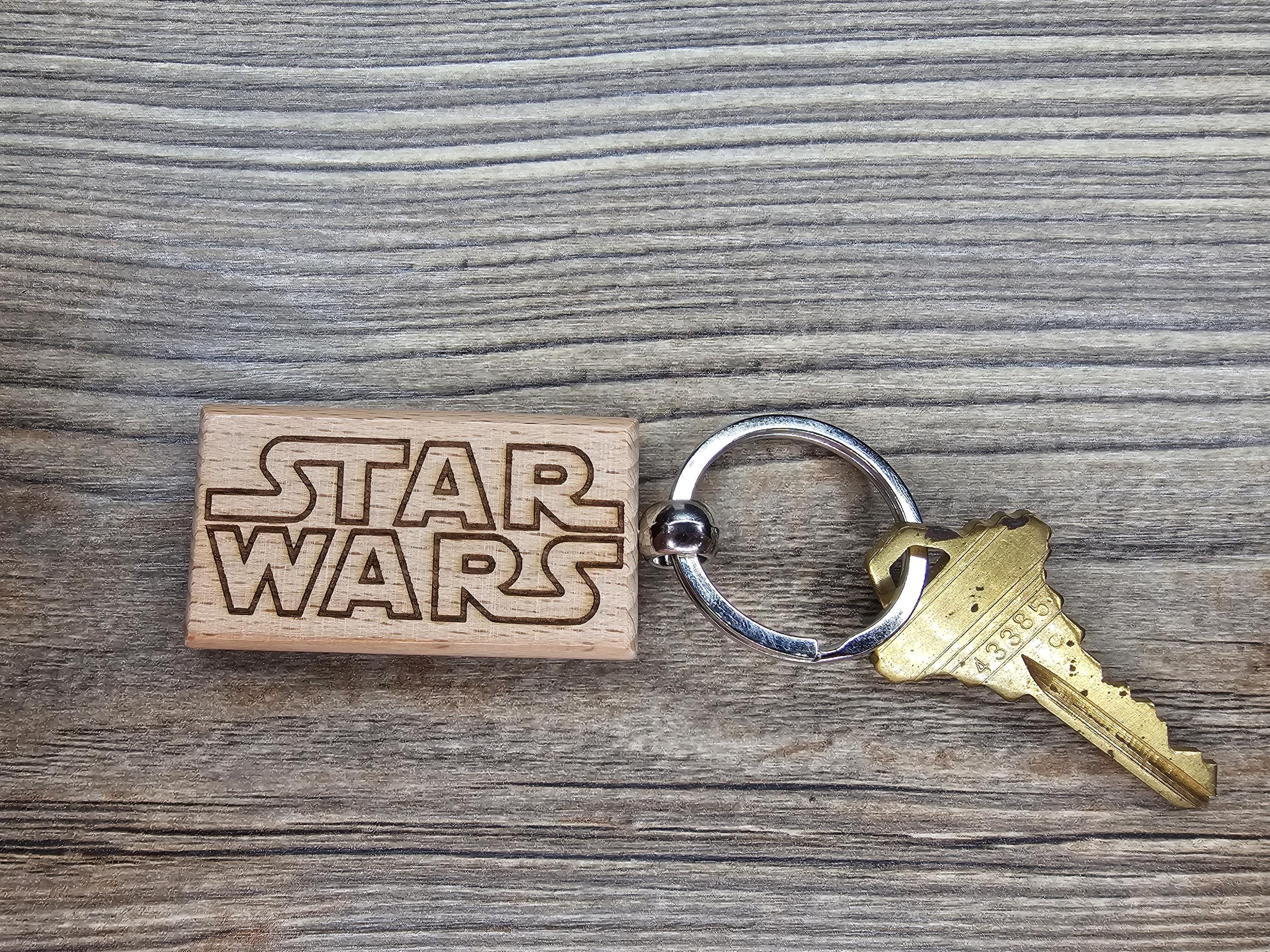 Laser engraved hardwood Star Wars keychain / bag charm: sci-fi movie gift