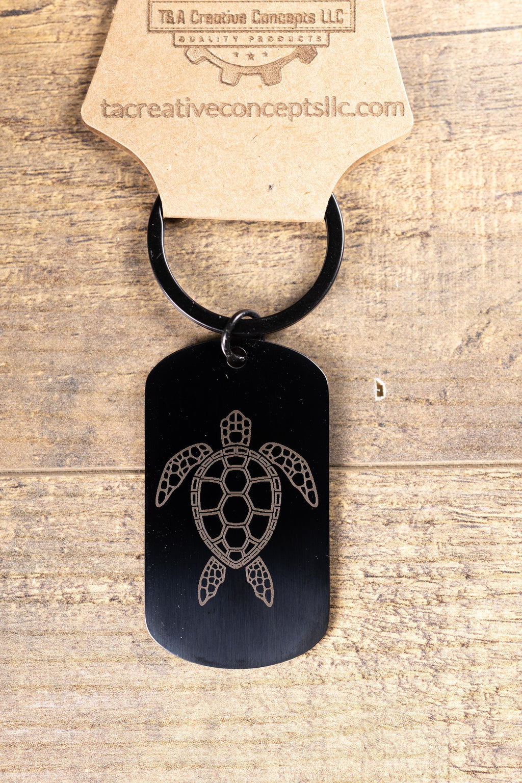 Black stainless steel sea turtle keychain – laser engraved ocean turtle gift for her or him – marine life metal key ring