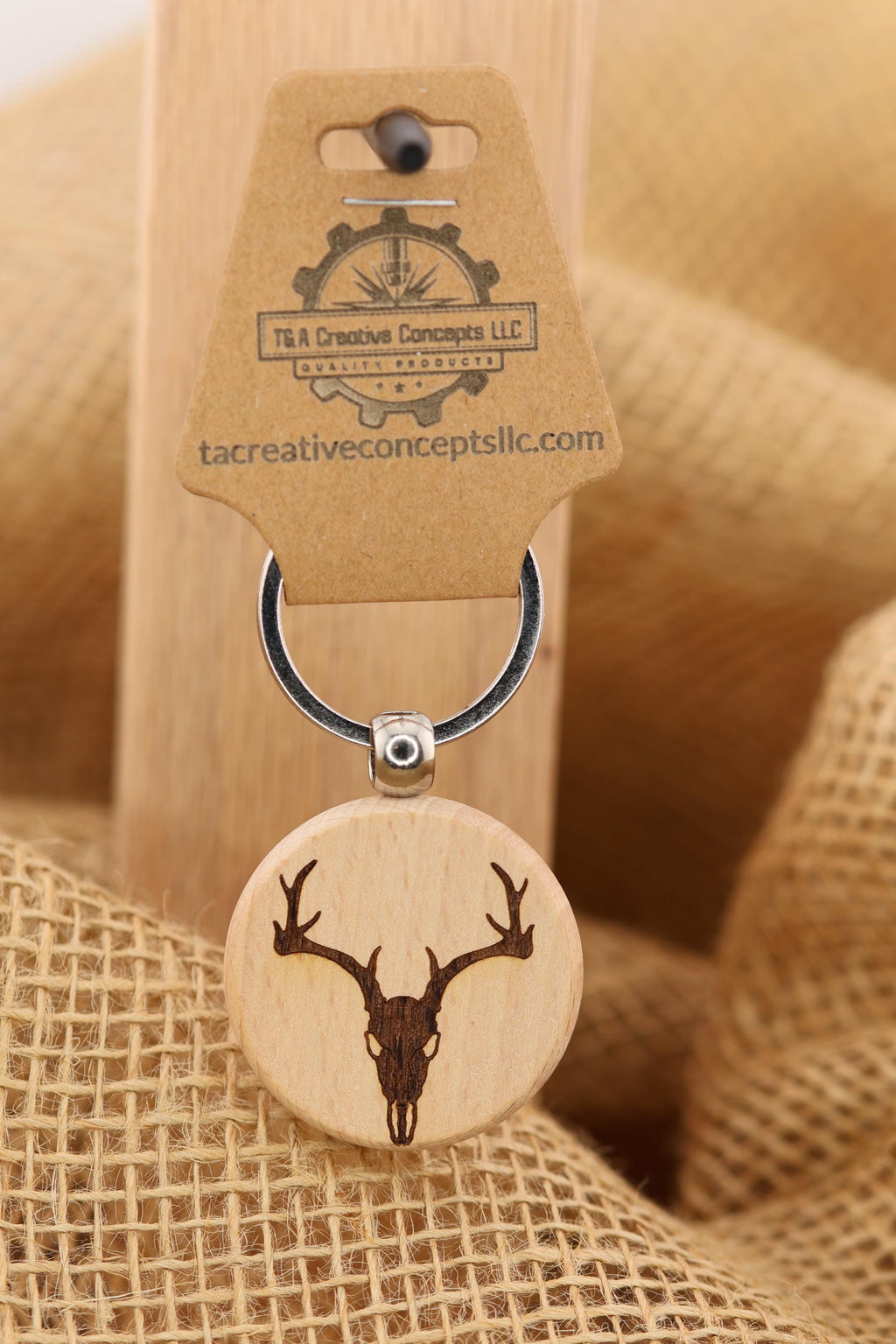 Laser engraved deere skull keychain / bag charm: hardwood, stainless steel keyring