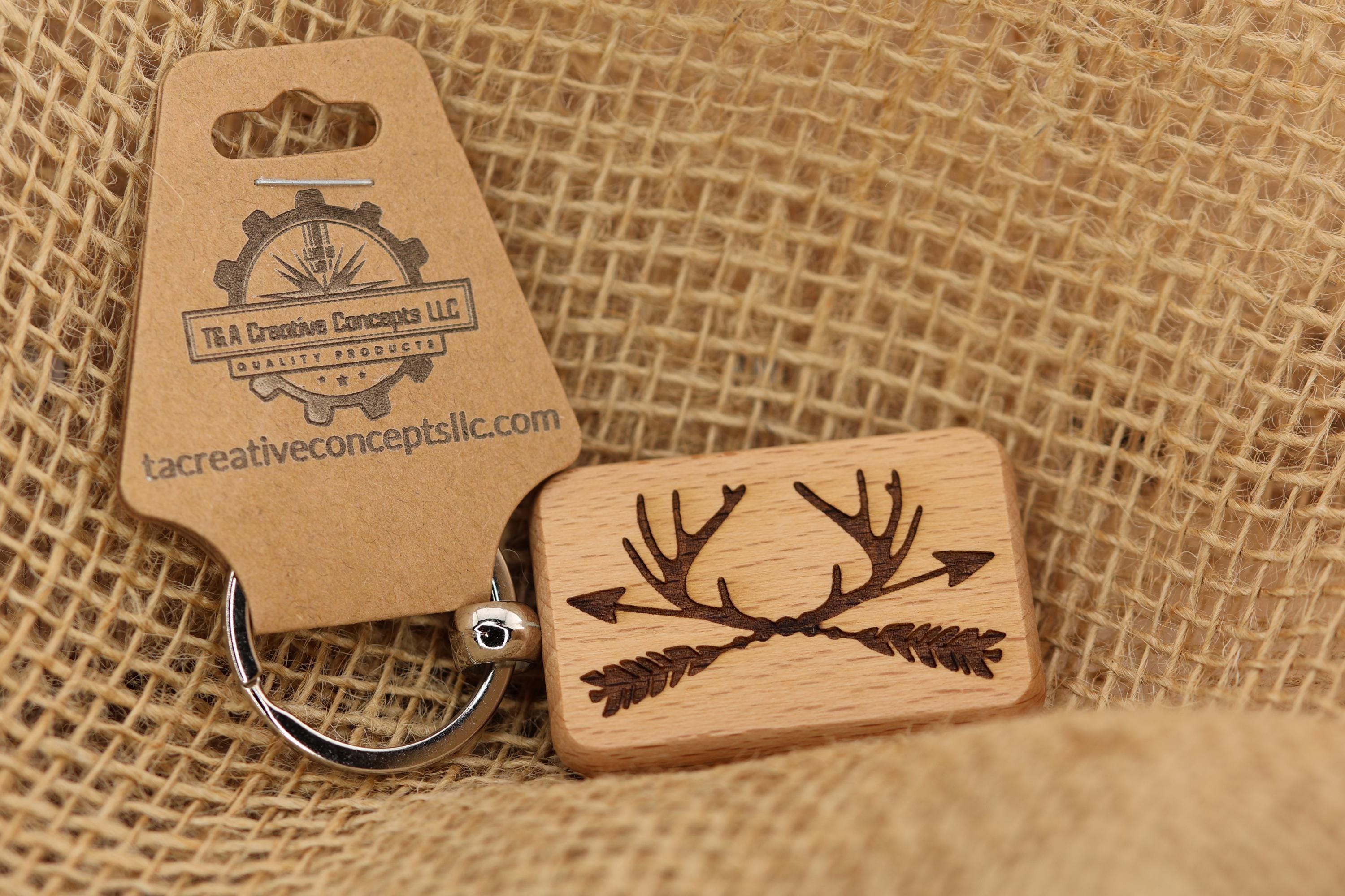 Laser engraved antlers and arrows keychain / bag charm: hardwood deer hunter gift