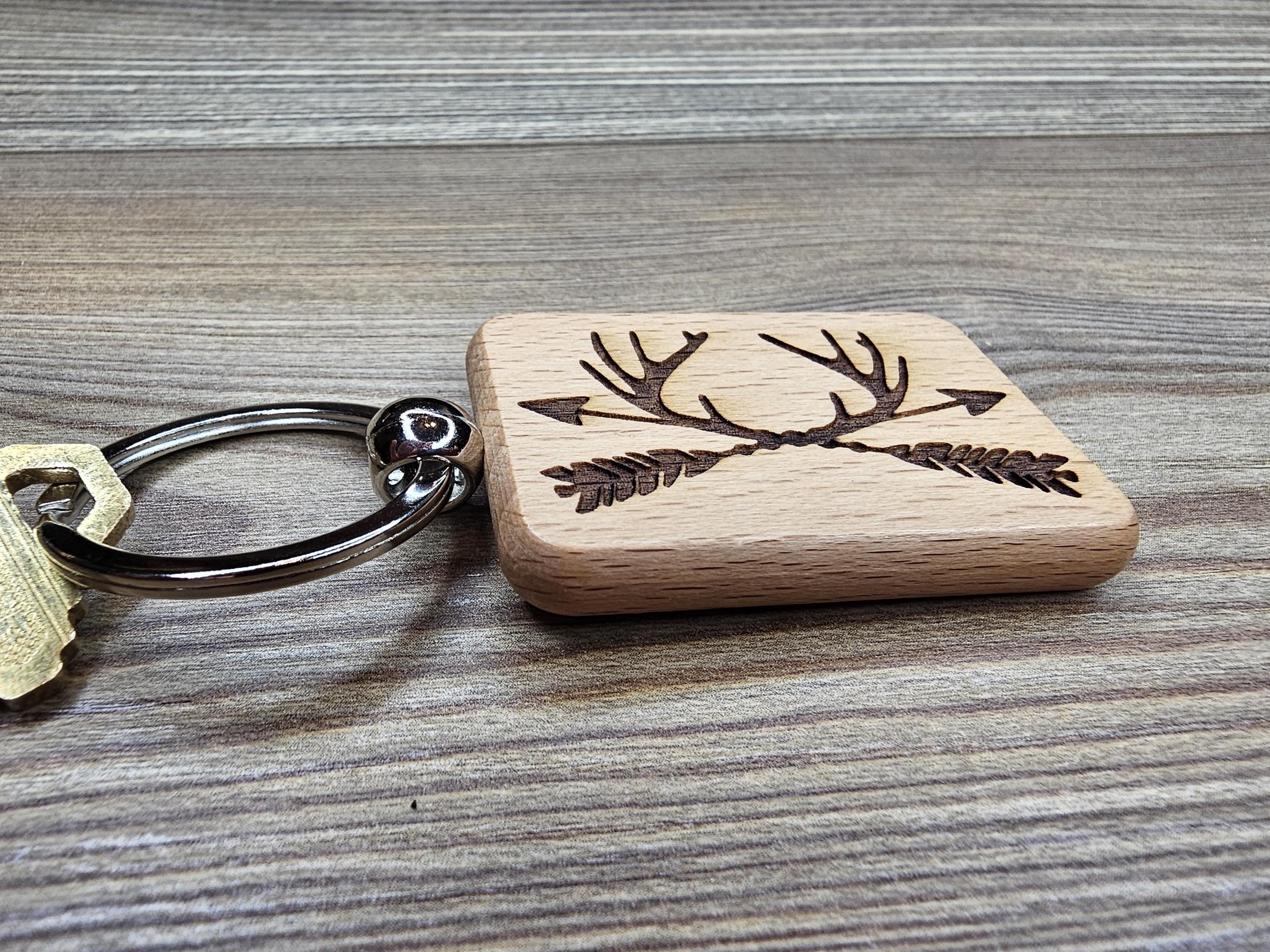 Laser engraved antlers and arrows keychain / bag charm: hardwood deer hunter gift