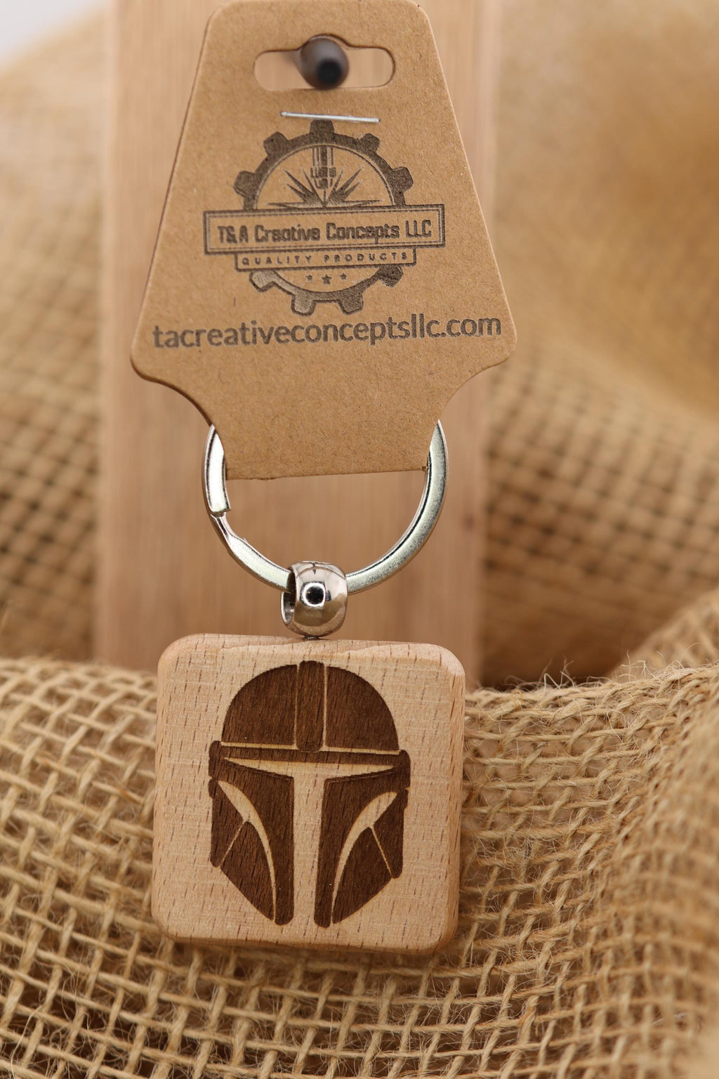 The Mandalorian helmet keychain / bag charm – double-sided laser engraved wood with stainless steel keyring, star wars gift
