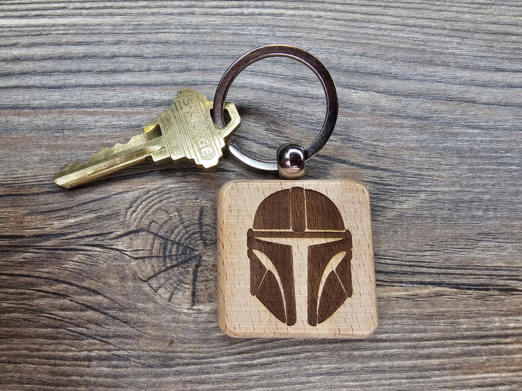 The Mandalorian helmet keychain / bag charm – double-sided laser engraved wood with stainless steel keyring, star wars gift
