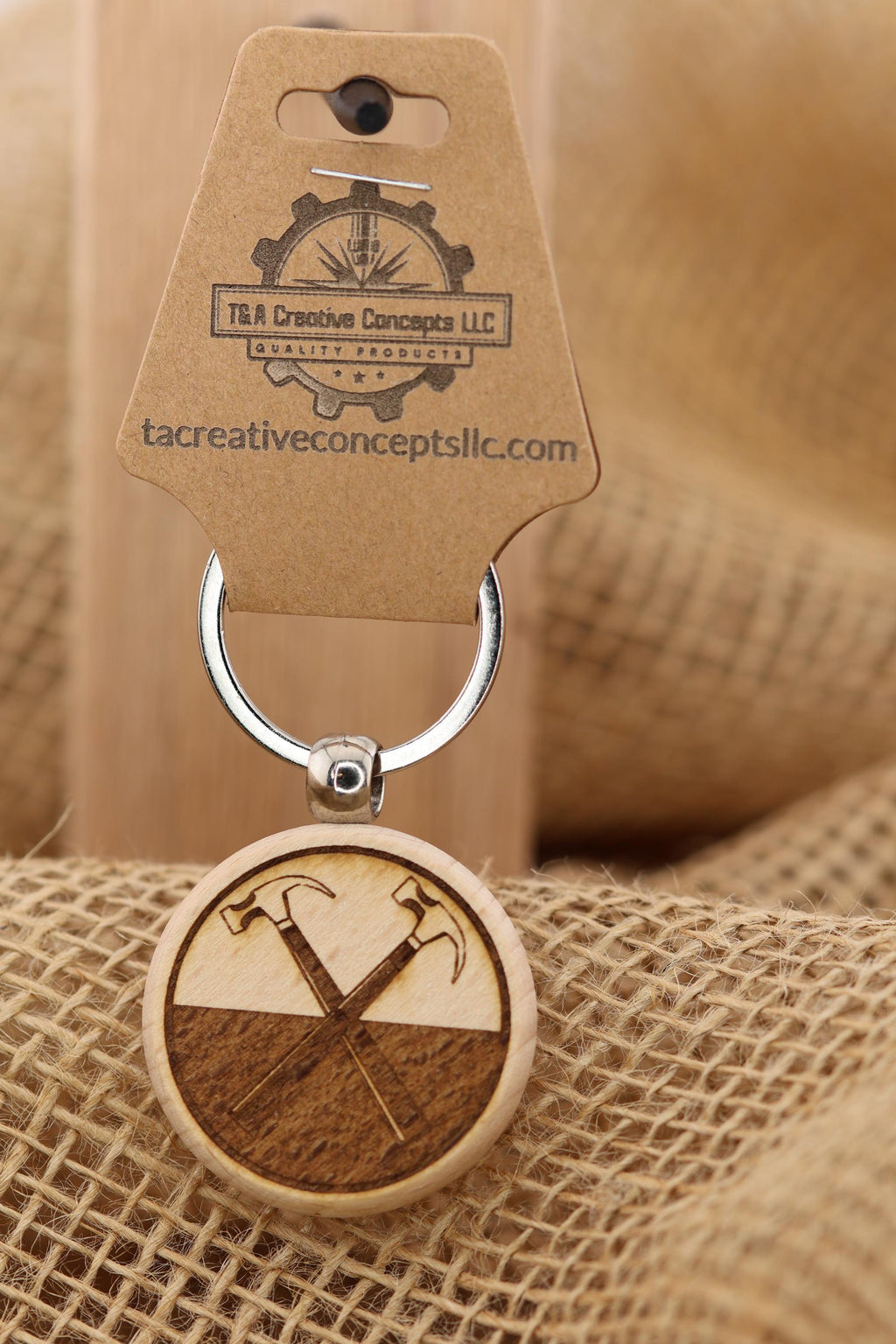 Pink Floyd hammers keychain: laser engraved hardwood, stainless steel keyring