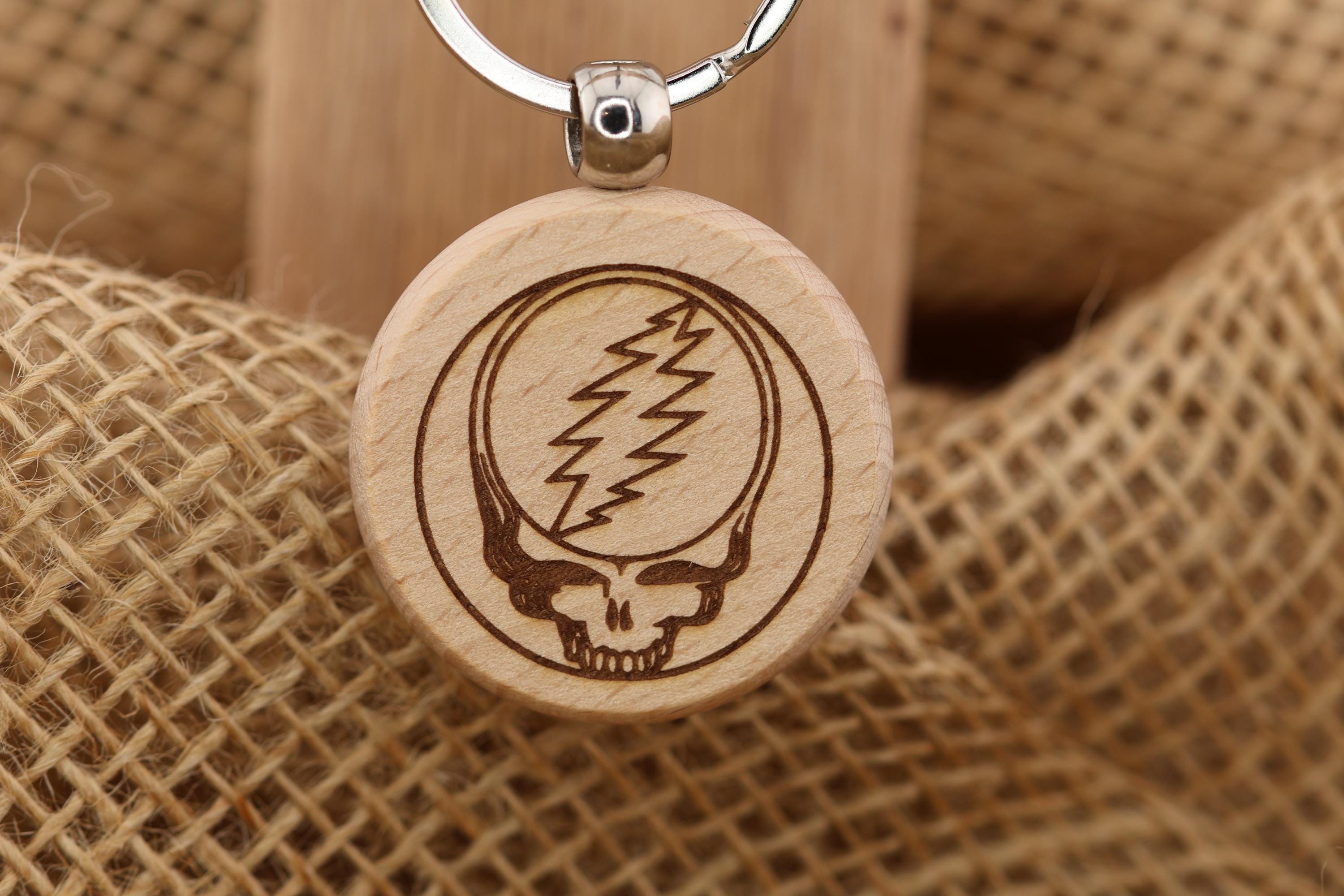 Grateful Dead steal your face keychain / bag charm – double-sided laser engraved wood with stainless steel keyring, music fan gift
