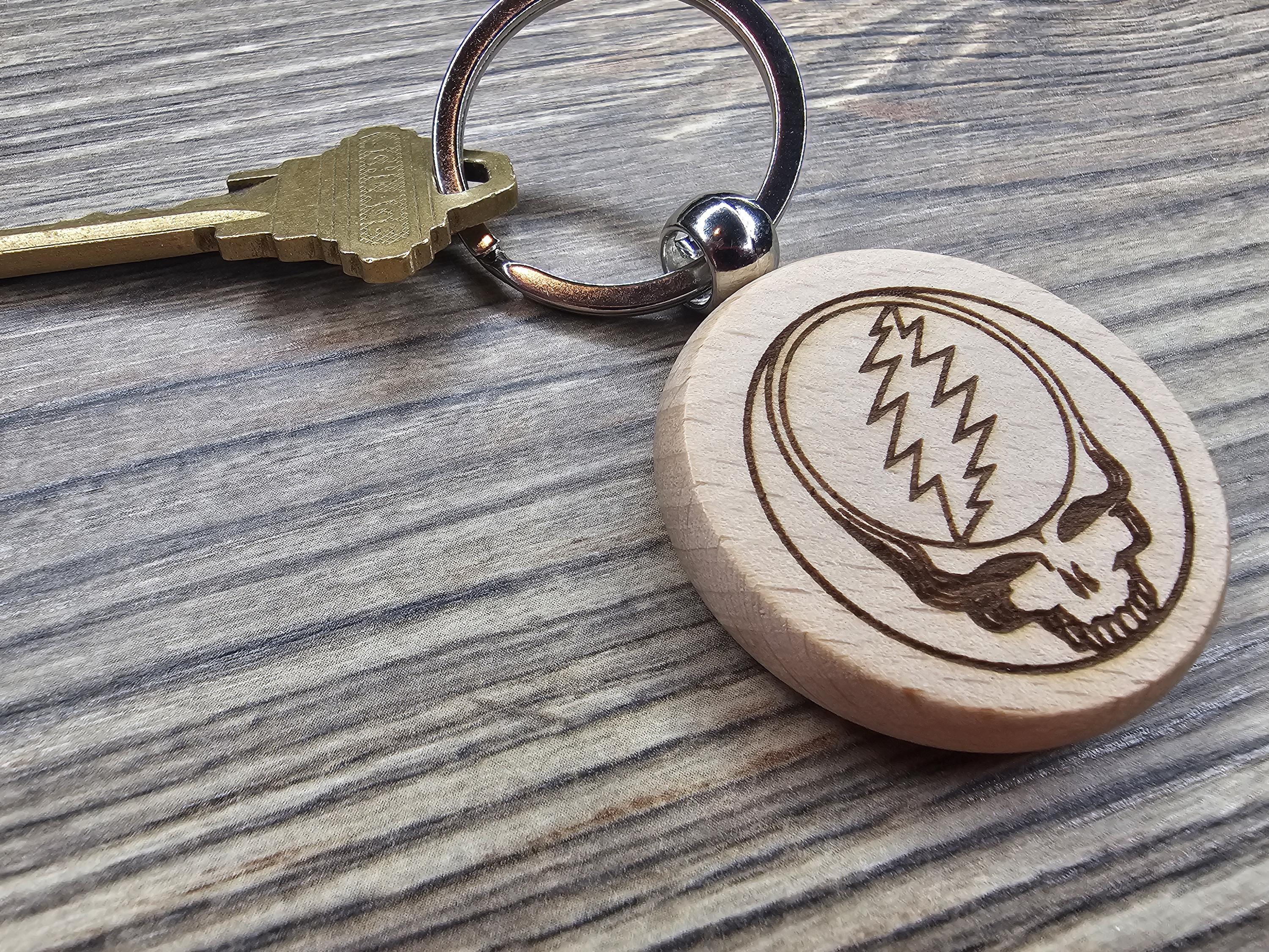 Grateful Dead steal your face keychain / bag charm – double-sided laser engraved wood with stainless steel keyring, music fan gift