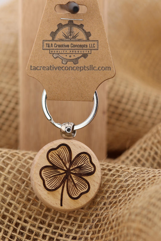 4 Leaf Clover Wood Keychain – Laser Engraved Wooden Key Ring, Lucky Charm Gift, Rustic St. Patrick’s Day Accessory, Handmade Keychain